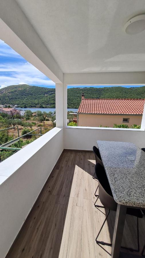 Apartmani Mlinar - One Bedroom Apartment With Seaview Grebaštica Exterior foto