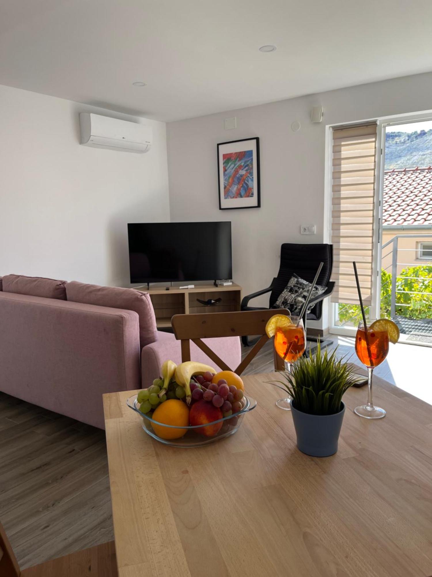 Apartmani Mlinar - One Bedroom Apartment With Seaview Grebaštica Exterior foto