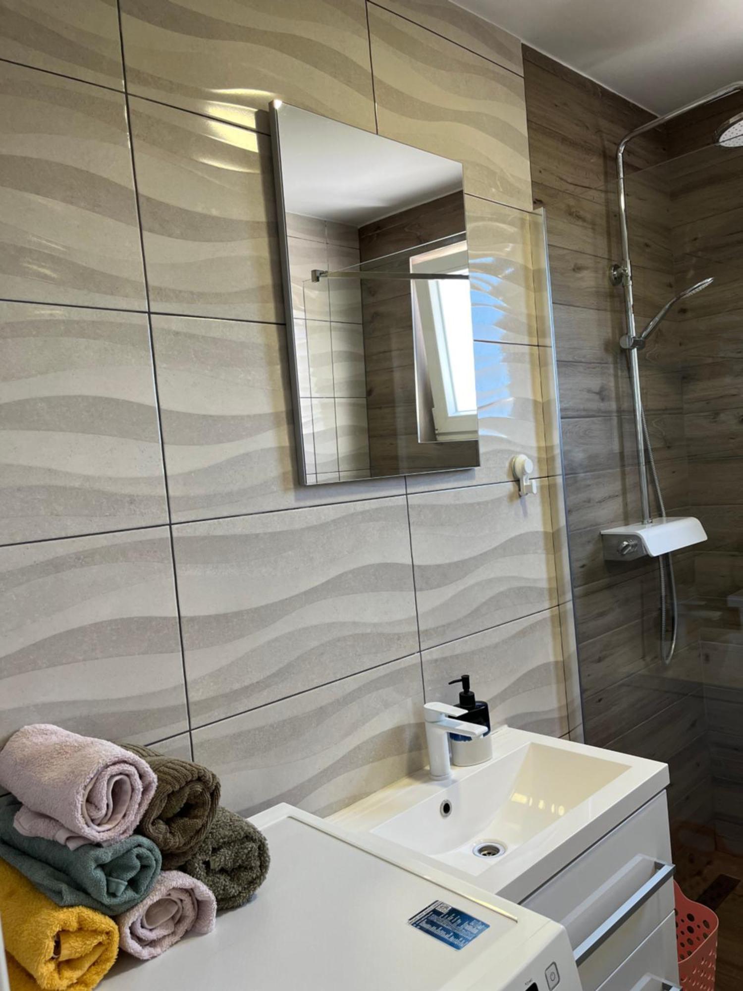 Apartmani Mlinar - One Bedroom Apartment With Seaview Grebaštica Exterior foto